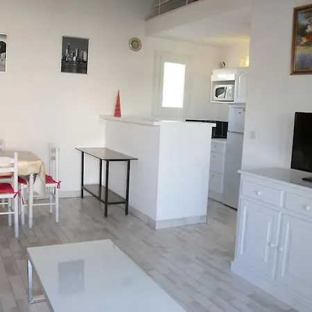 1809 Tennis Village 6 Personnes Apartment *